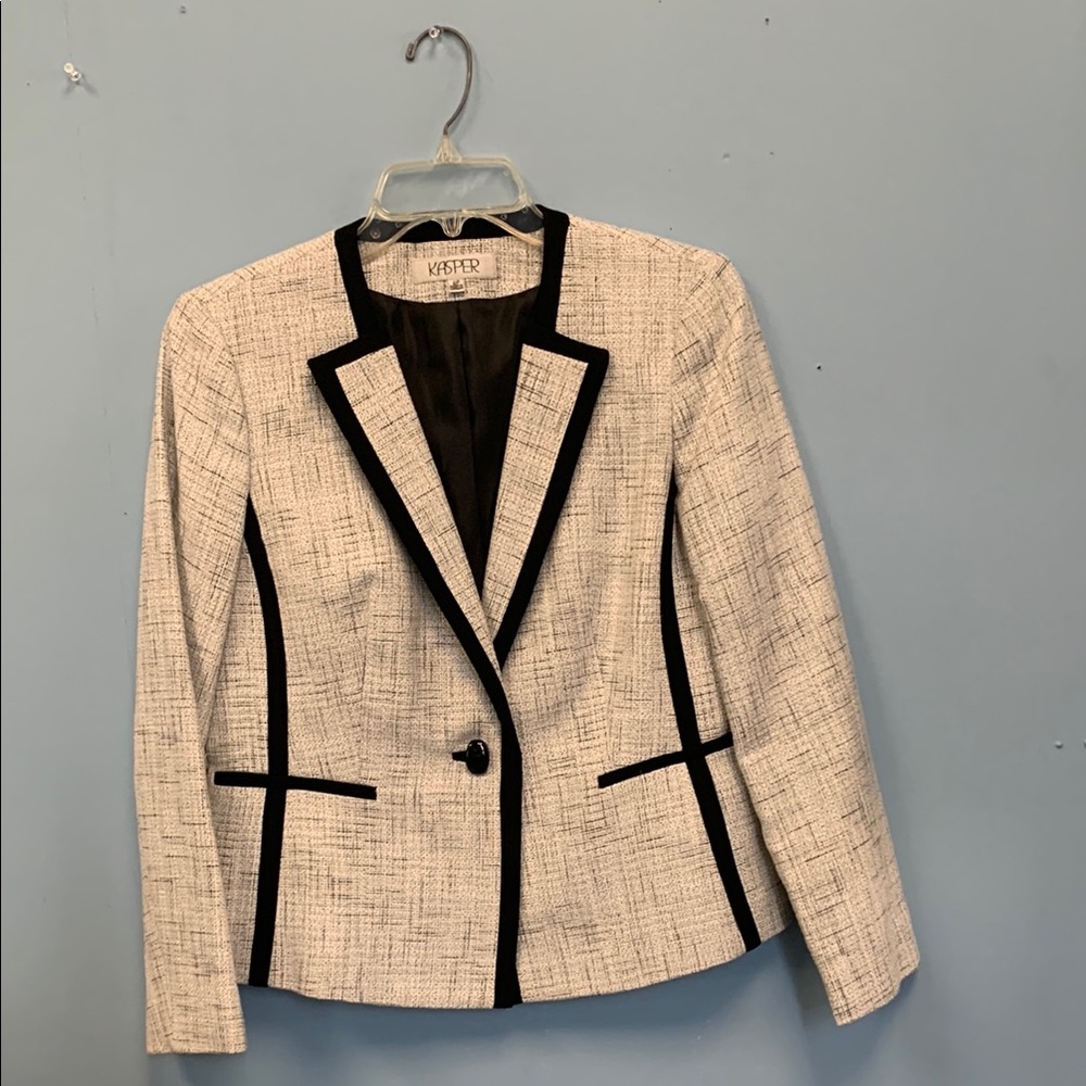 Kasper Women's Textured Blazer in White and Black